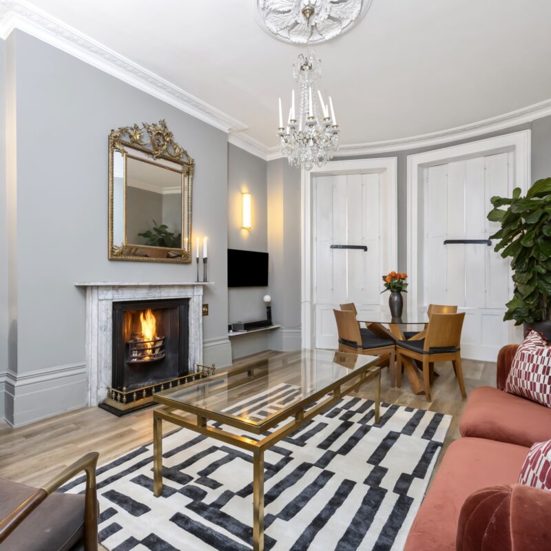 Brunswick Place, 6-007